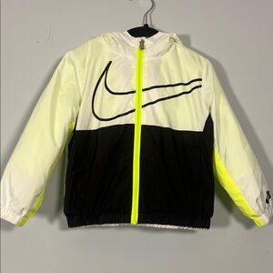 NWOT Nike Kids' Black, White & Neon Green‎ Fleece Lined Windbreaker Coat Size 3T